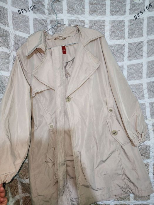 Ustki kiyim (ayollar uchun)