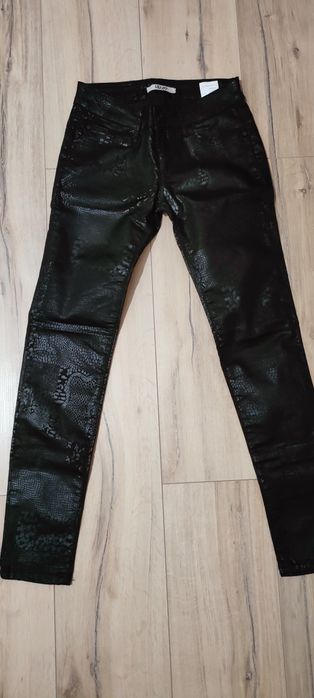 Ефектен панталон