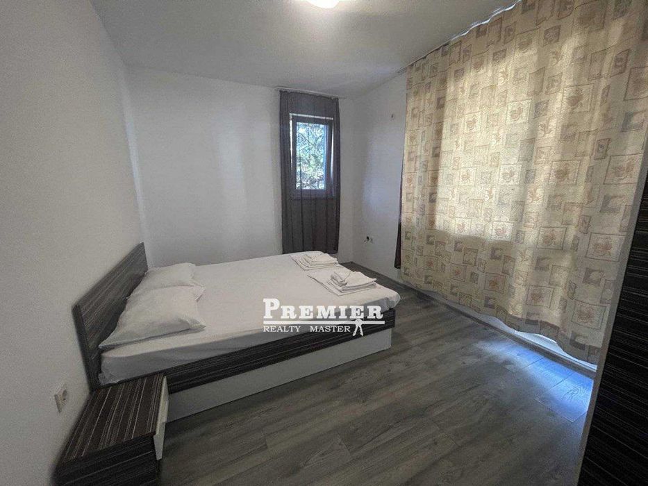 Продава се Двустаен апартамент в Поморие - 56 кв.м за 1354 €/кв.м - Снимка #4