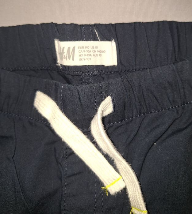 H&M къси панталони 140см.