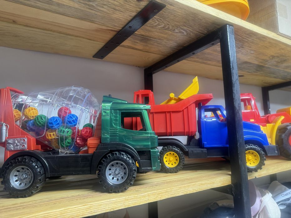 Игрушки оптом со склада