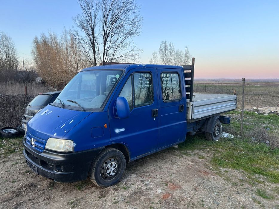 Vand camioneta ieftina