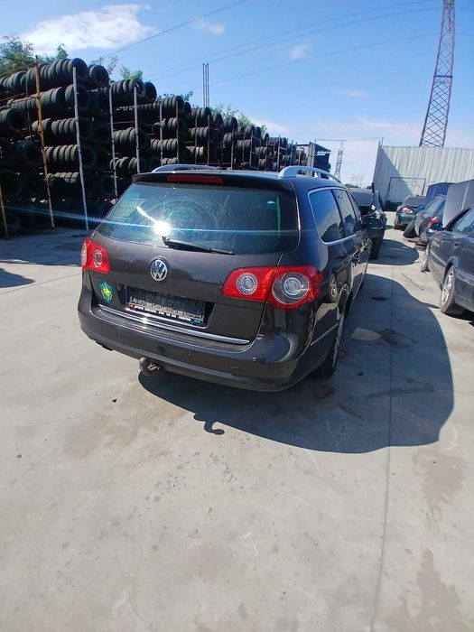 Dezmembrez VW Passat b6 2.0 bkp