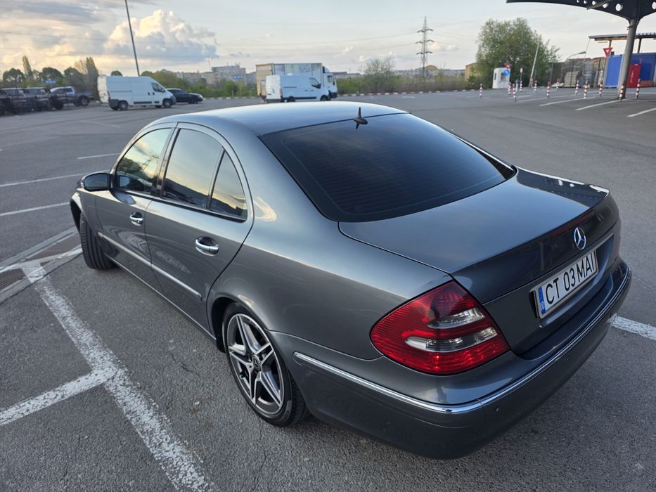 MERCEDES-BENZ E-Class 2005 — imagine 4