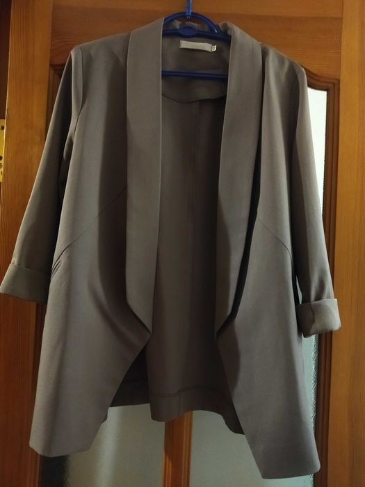 Костюм с брюками 46-48