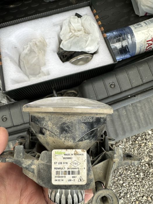 Противотуманки Lada Granta FL