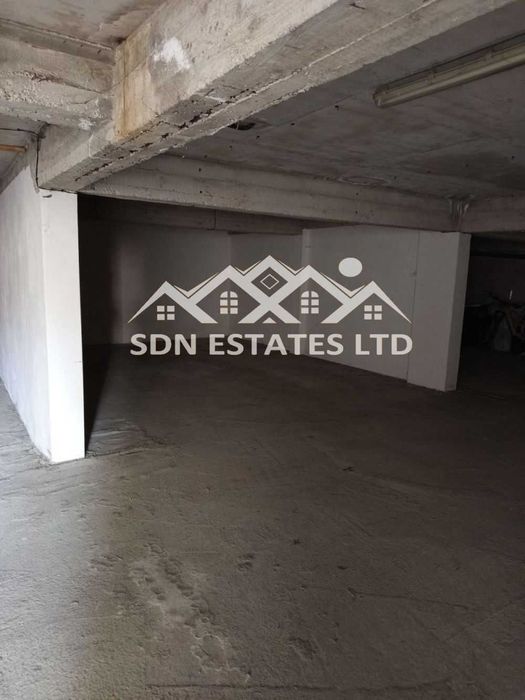 Дава се под наем Гараж / Паркомясто в Казанлък - 18 кв.м за 76.5 € - Снимка #2