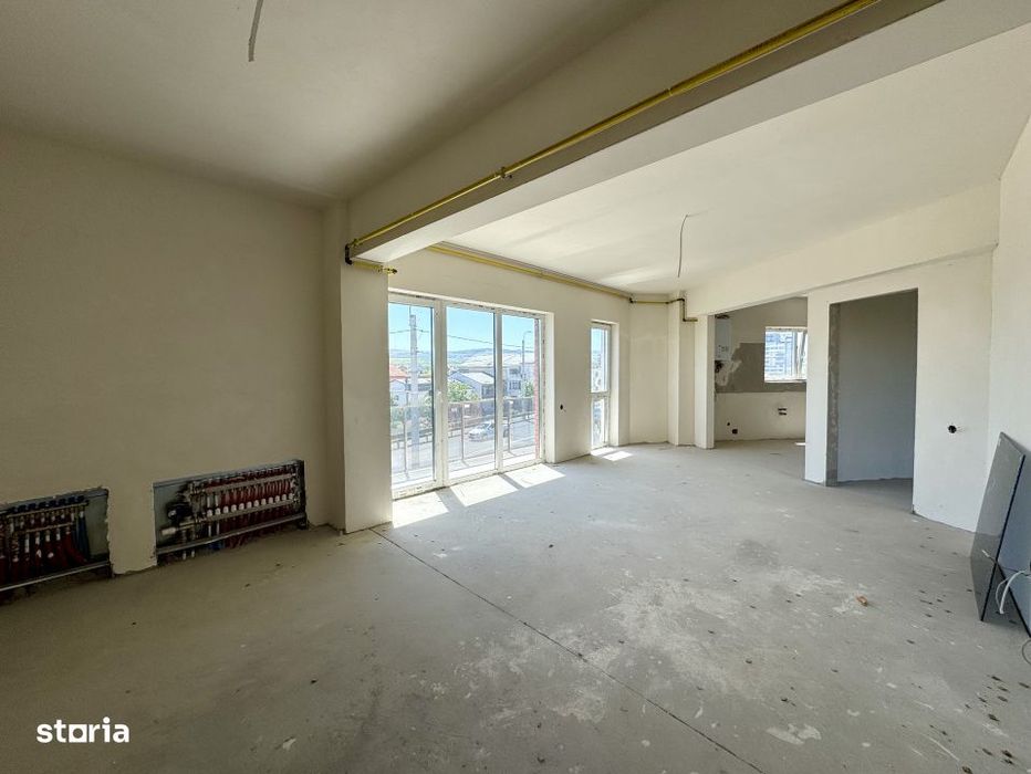 Apartament 3 camere, etajul 3, 86 mp utili, 2 balcoane, zona Pod IRA — fotografia 1