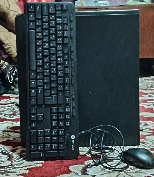 Kompyuter va noutbook sotiladi