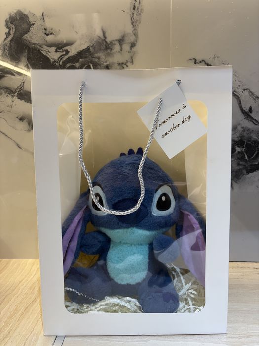 Подарочный бокс с игрушкой | стич | лабубу | алматы готовый подарок