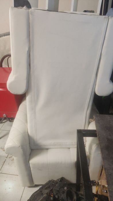 Продам мебель стулья, лежаки,кресло.