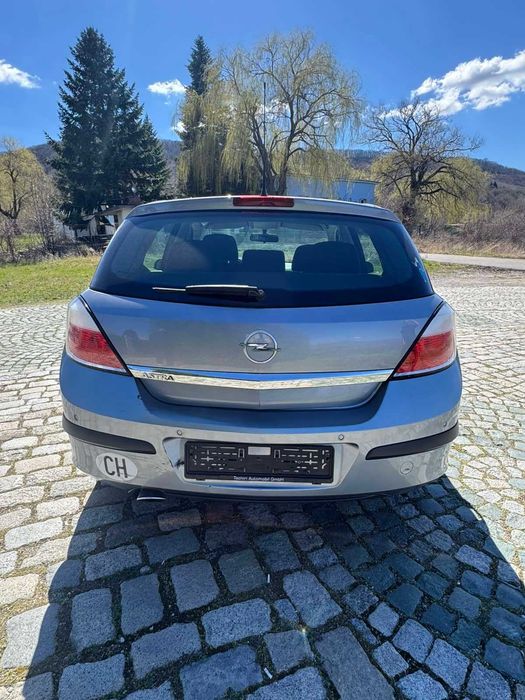 Опел Астра Х Z20LEL 170кс