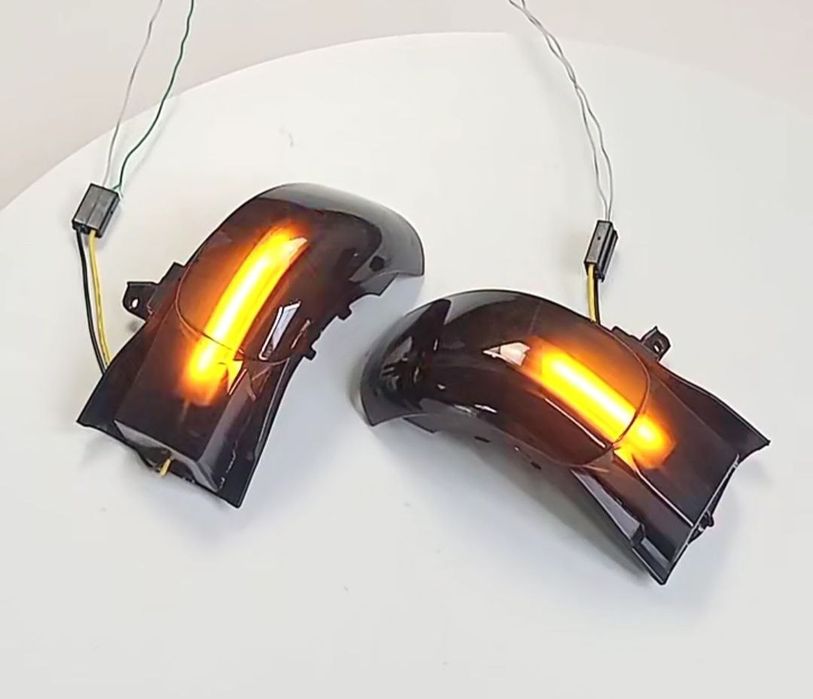 Динамични Бягащи Мигачи за Волксваген Туран /VW Touran