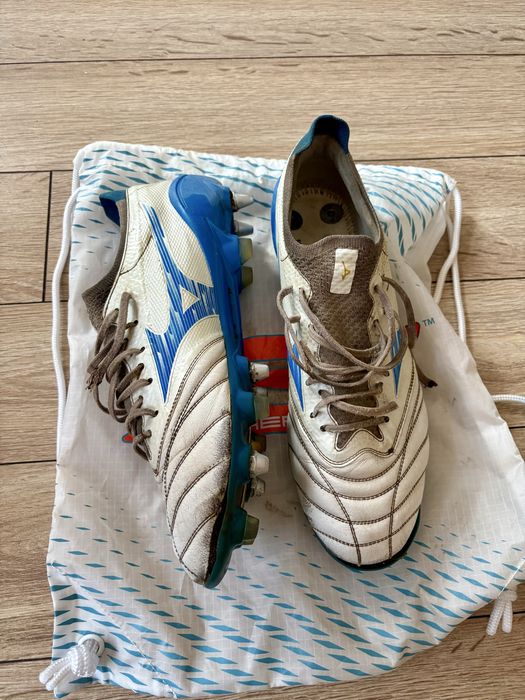 Mizuno Morelia NEO SG 43