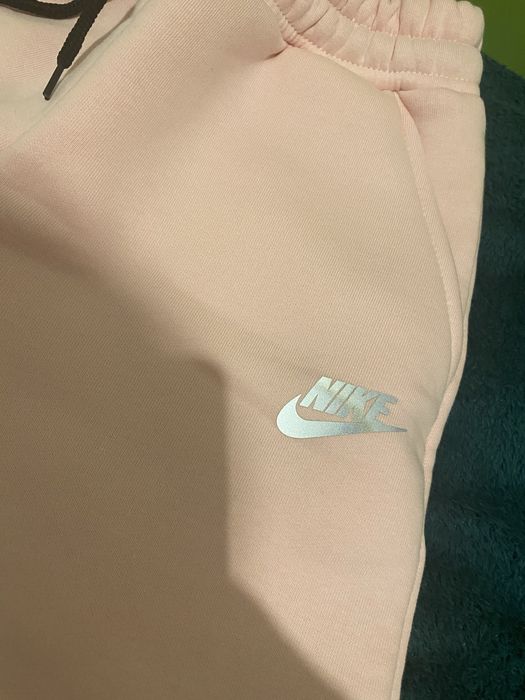 Nike анцунг за момиче