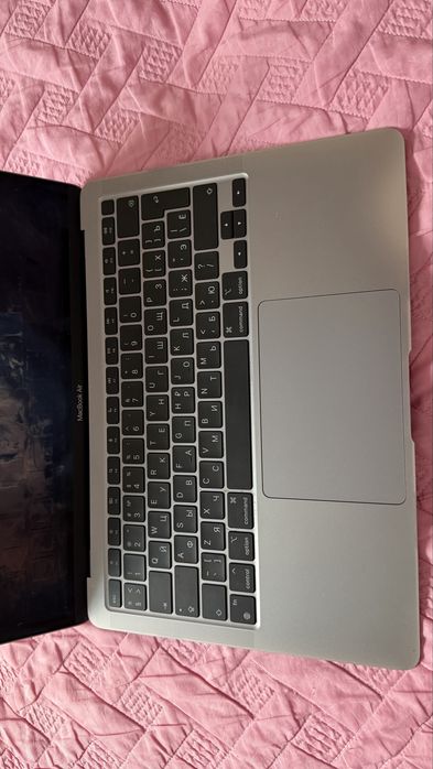 MacBook Air 13” M1 (2020)