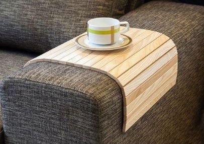 Деревянная накладка_столик на подлокотник дивана
