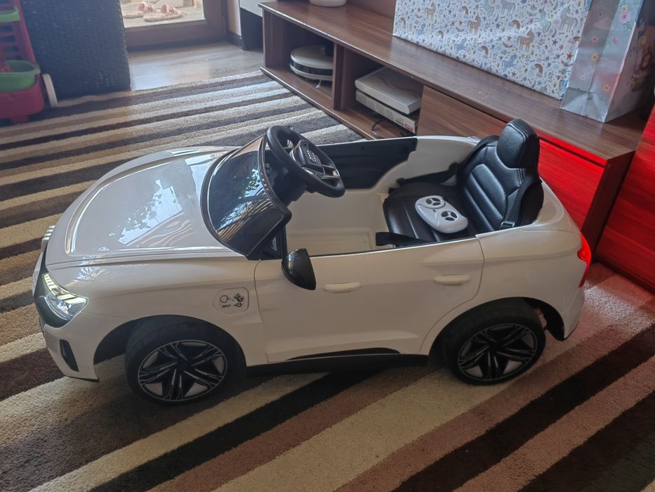 Акумулаторна кола AUDI RS E-TRON GT