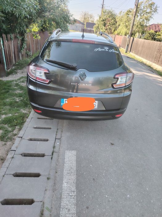 Vând Megane 3 break