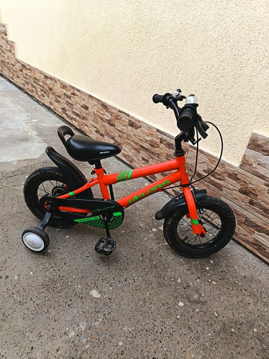 Bicicleta copii folosită foarte puțin