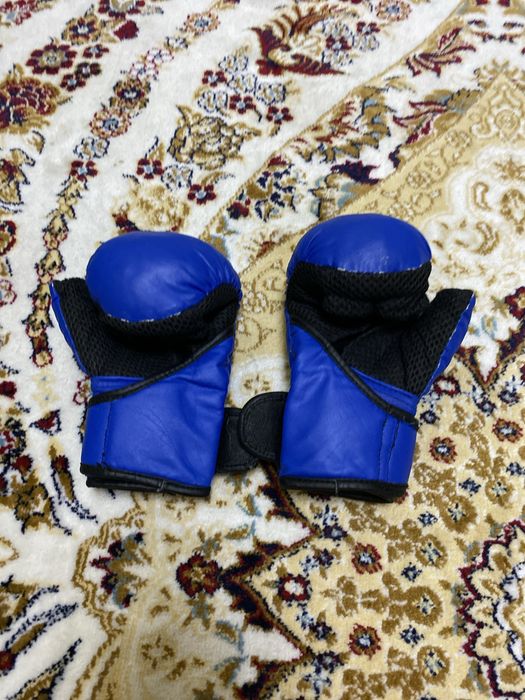 перчатки для рукопашного боя