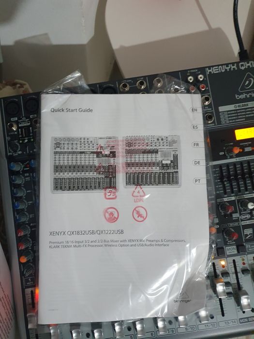 Mixer behringer qx 1832fx nou