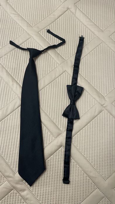 Бижутерия разная по 500 тенге, ремни