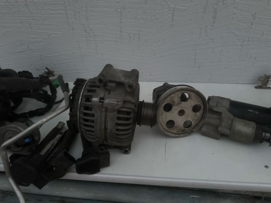 Продам запчасти на ауди а4 в8