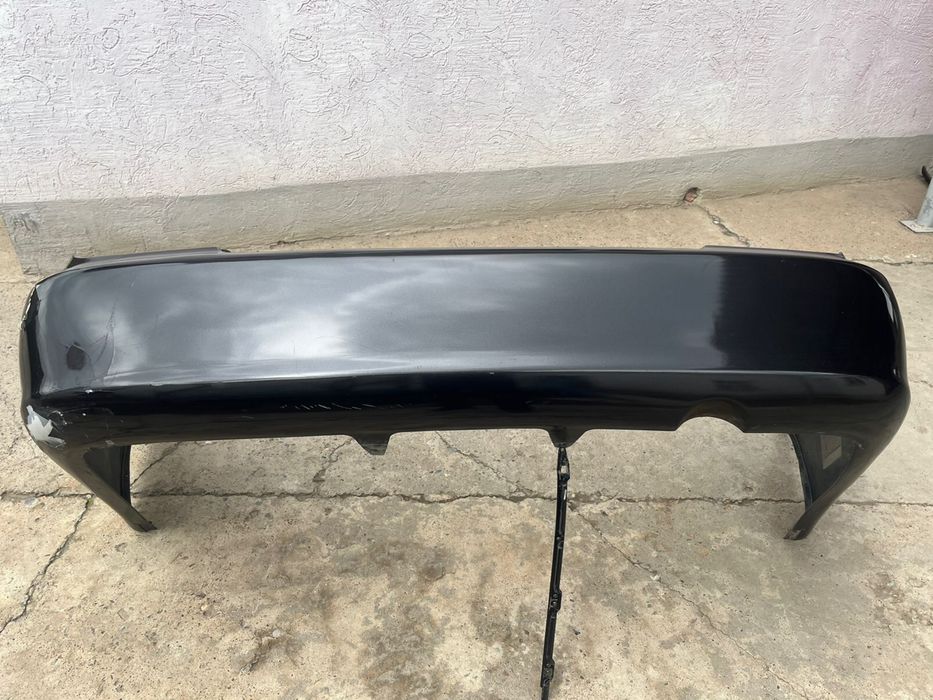 Задний бампер камри 35