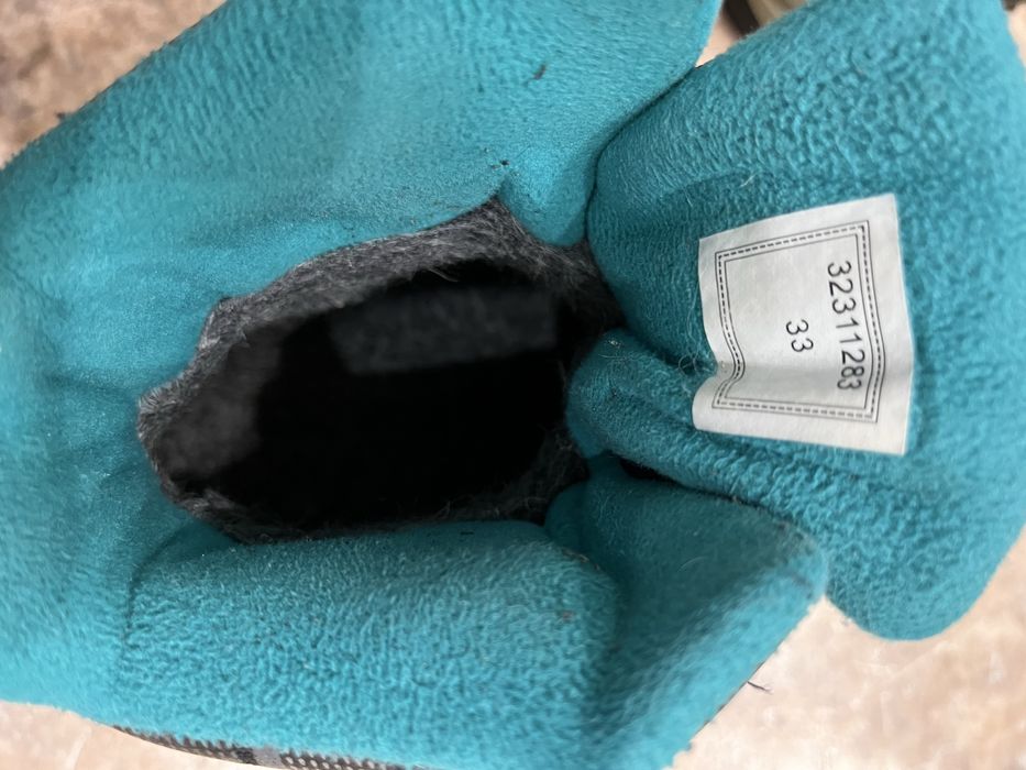 Продам зимние ботинки на мальчика