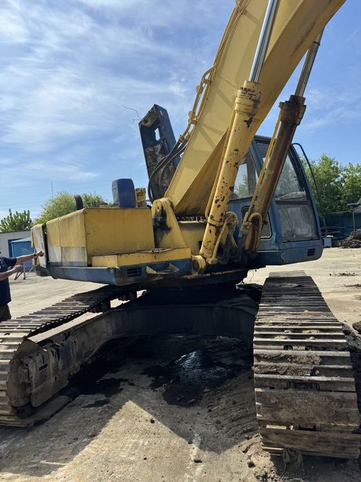 Excavator kobellco sk320,dezmembrari ,