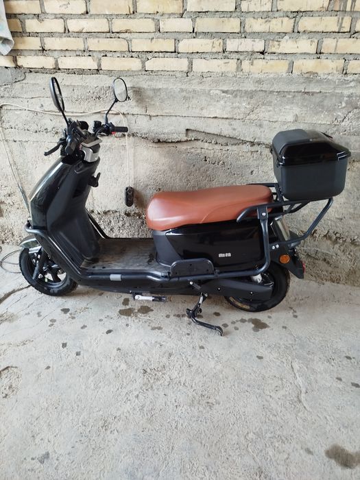 Skuter sotiladi kelishiladi