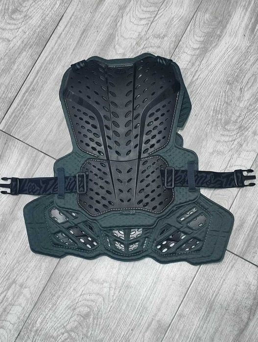 Armura mtb dowhnill Troy Lee Desings