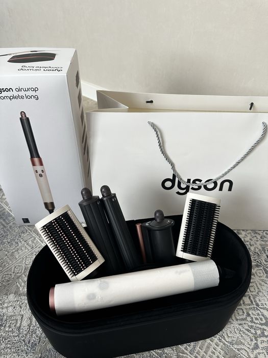 Dyson стайлер,расческа в подарок