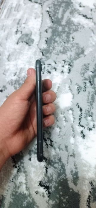 Iphone XR 64/77% 1.2mln