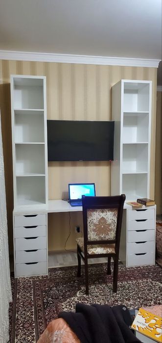 Книжная полка сделанный под заказ