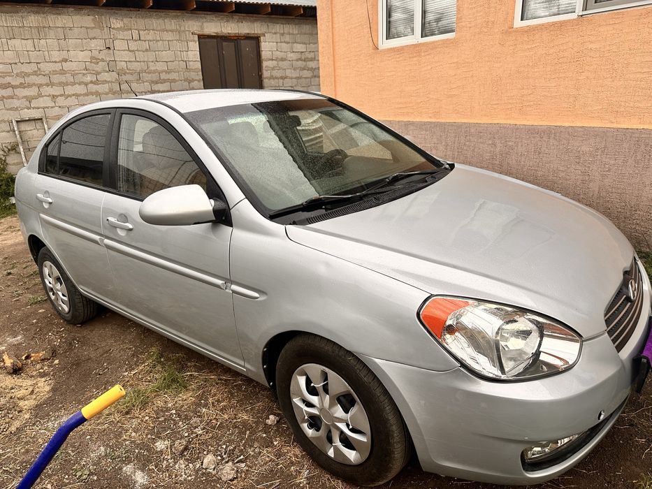 Автомашина Hyundai Verna