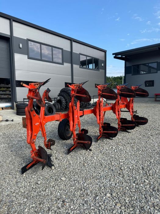 Plug agricol Kuhn Multimaster121-5 trupite