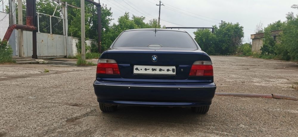BMW 528 e39 1996г