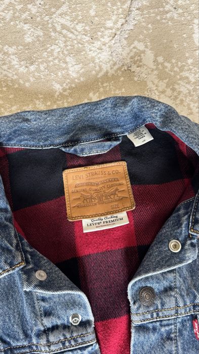 Джинсовая куртка Levis