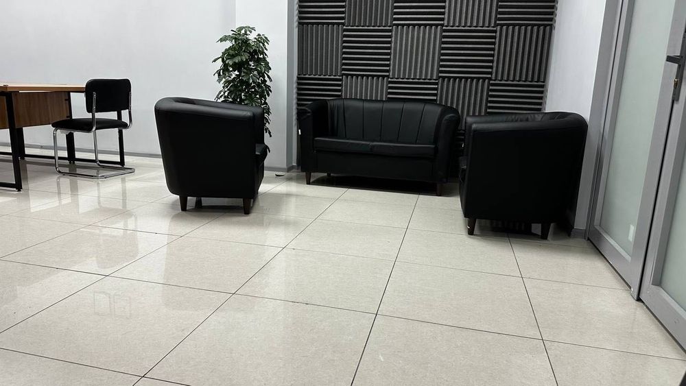 Полный комплект мебели из Офиса