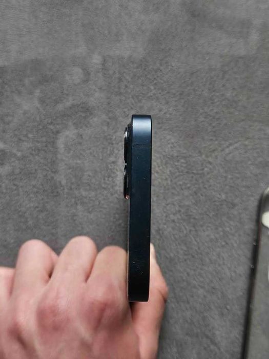 iPhone 13 128GB 100% Battery Health Blue Безупречно състояние