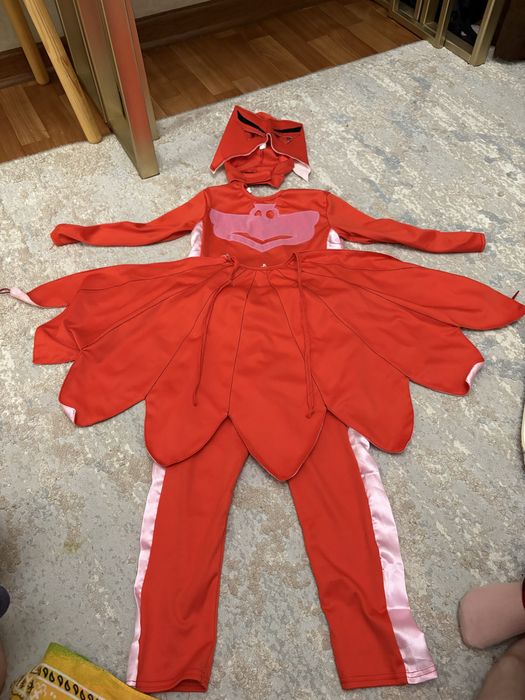 Продам костюм герои в масках