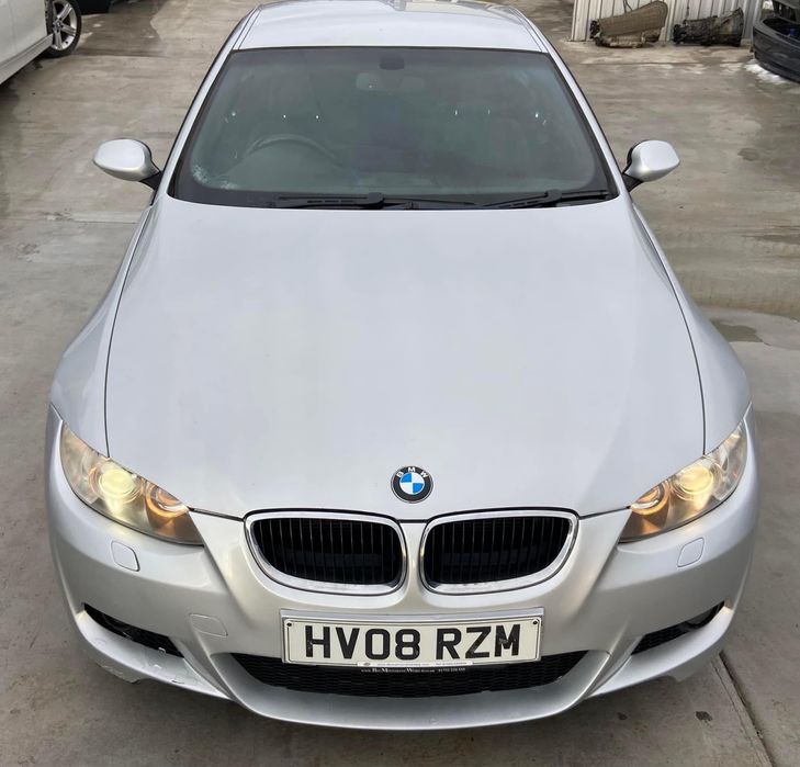 Dezmembrez BMW 320d M Pack E92 an 2008 2.0d N47 -177cp,Xenon,jante M