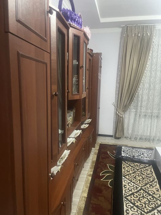 Продам стенка цена догавримся