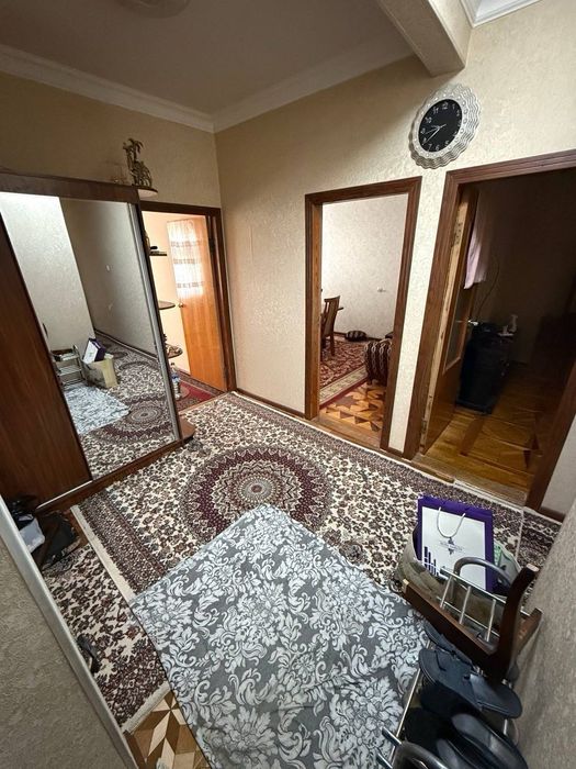 Метро Тинчлик 4/4/5. 2х6 балкон срочная продажа квартиры