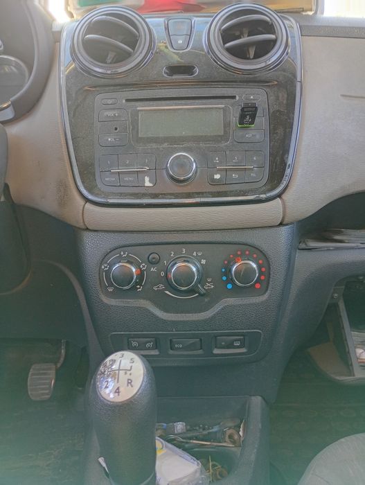 Vând Dacia lodgy 1.5 euro6 2016