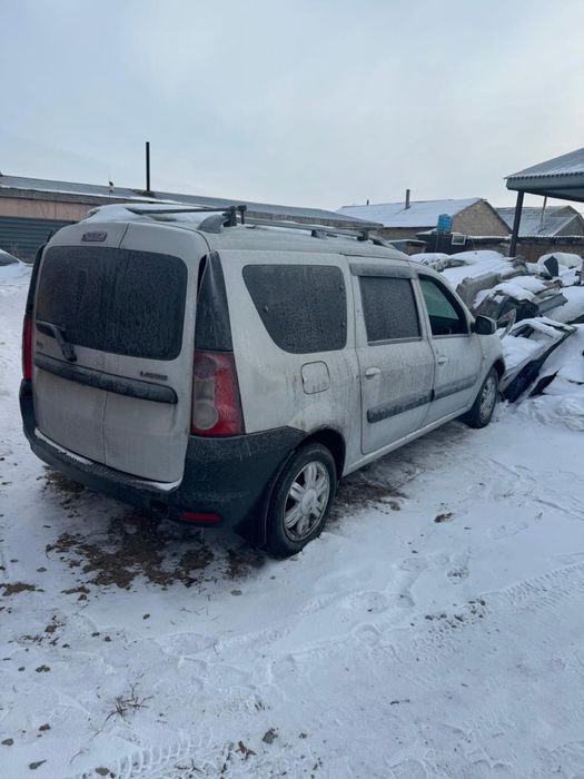 Продам запчасти на Lada Largus 2014