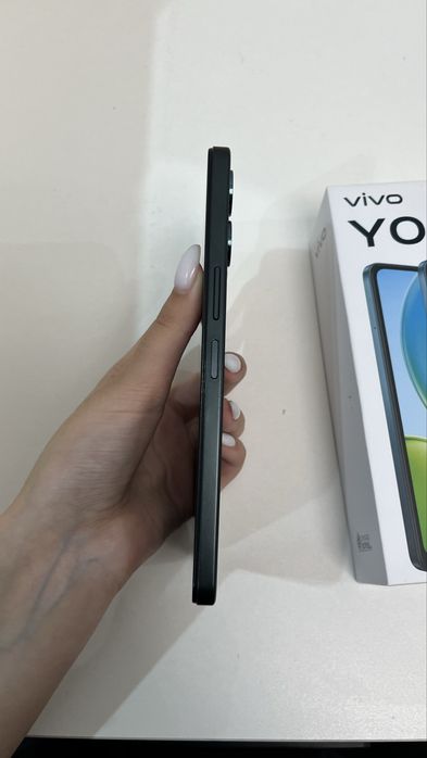 Vivo/Y04 зелёный цвет