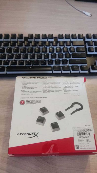HyperX Alloy FPS PRO с HyperX Pudding Keycaps (улучшенные кейкапы)
